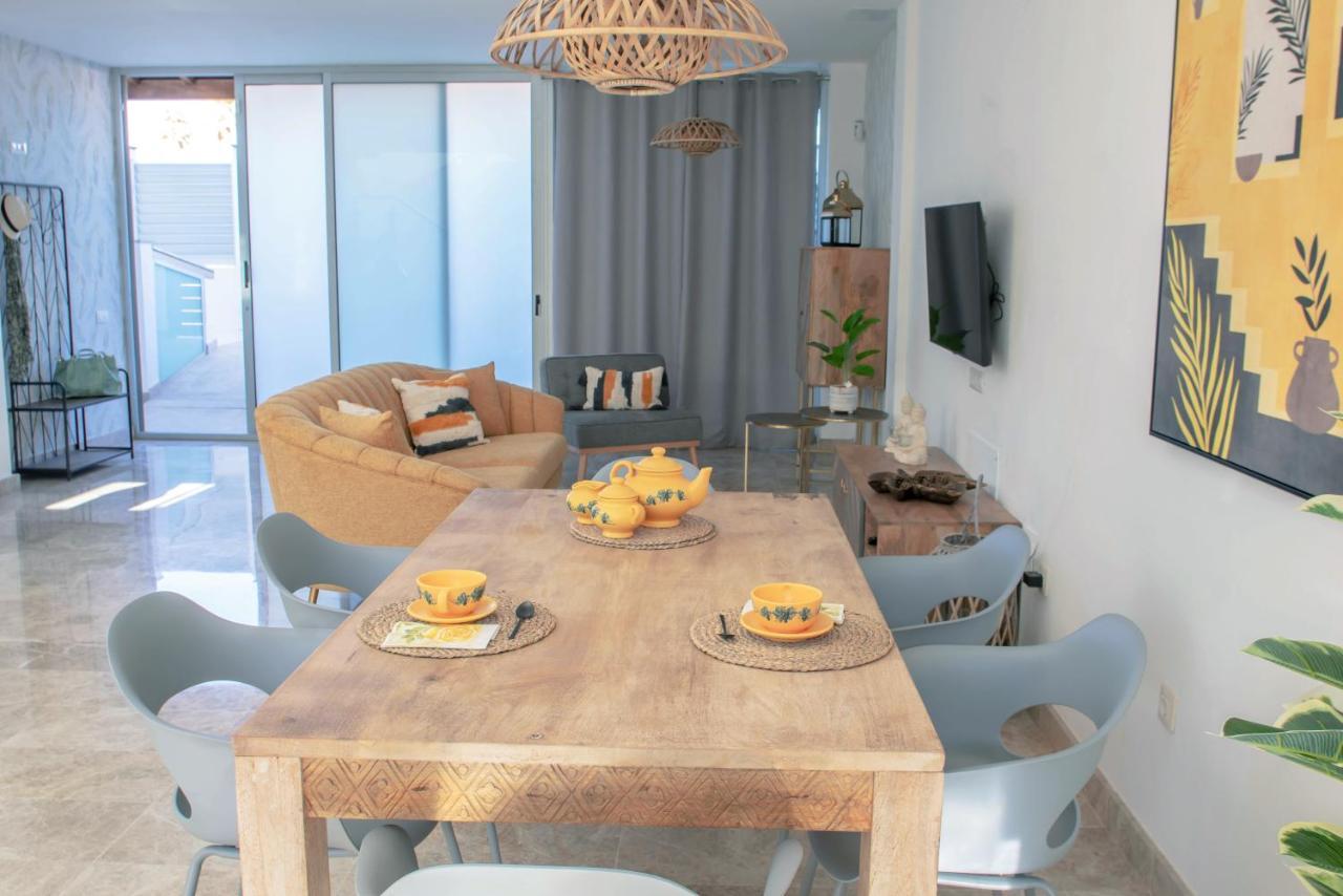 Casa Alicia Apartment คอร์ราเลโฮ ภายนอก รูปภาพ